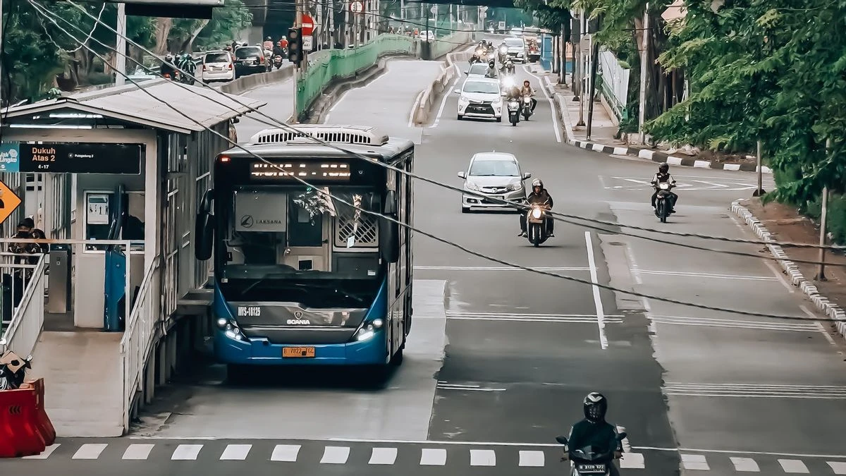Halte TransJakarta Departemen Pertanian (Deptan) Kini Simpang Ragunan Ar-Raudhah, Akses Strategis Pasar Minggu (2)